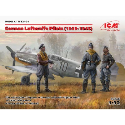 GERMAN LUFTWAFFE PILOTS ( 1939-1945 ) - 3 FIGURES - 1/32 SCALE